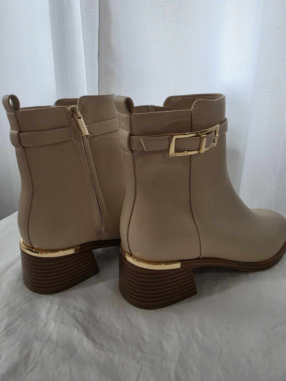 Women's Beige Ankle Boots with Gold Buckle Size 7 Calvin Klein